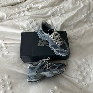 New balance 9060 gray day
